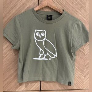 RARE OVO CROP TOP GREEN
